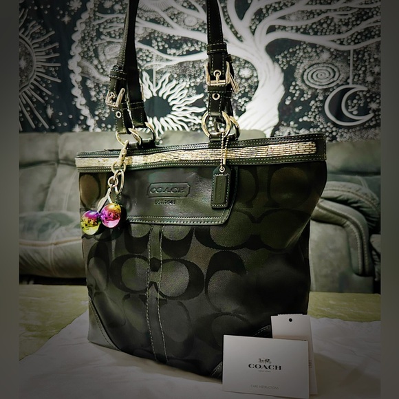 Vintage Y2K Coach 2006 Black Tote Bag shoulder bag - Picture 10 of 16